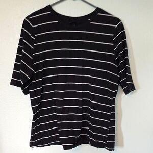 Who What Wear Black Striped Top Size Large
